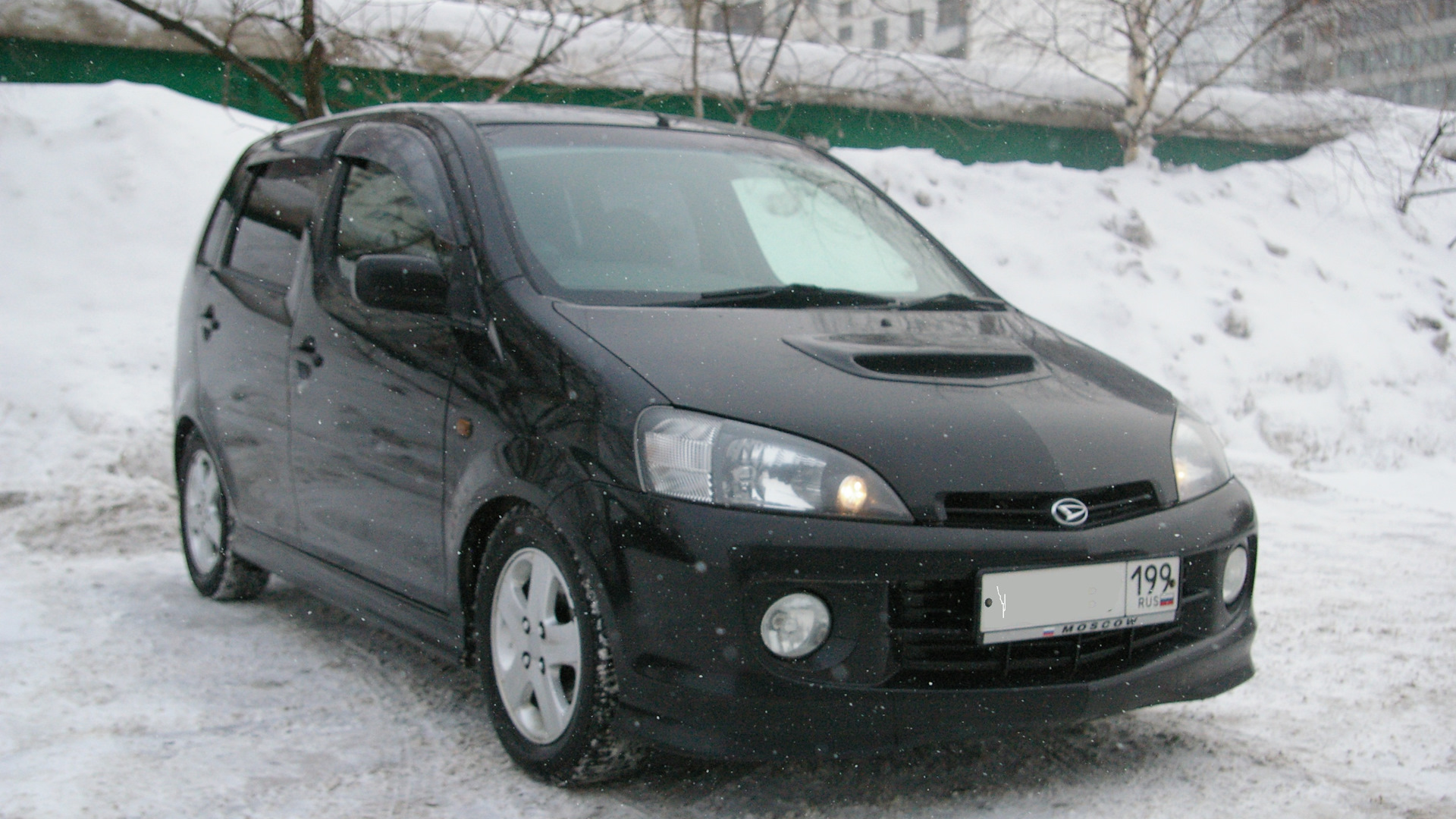 Daihatsu Yrv 1.3 бензиновый 2002 | Табуретка на DRIVE2