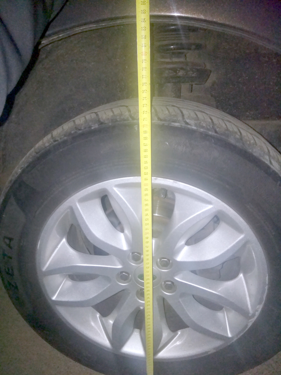 до крыла зад — Land Rover Freelander 2 (L359). Запчасти на фото: 515253, 606162, B18283