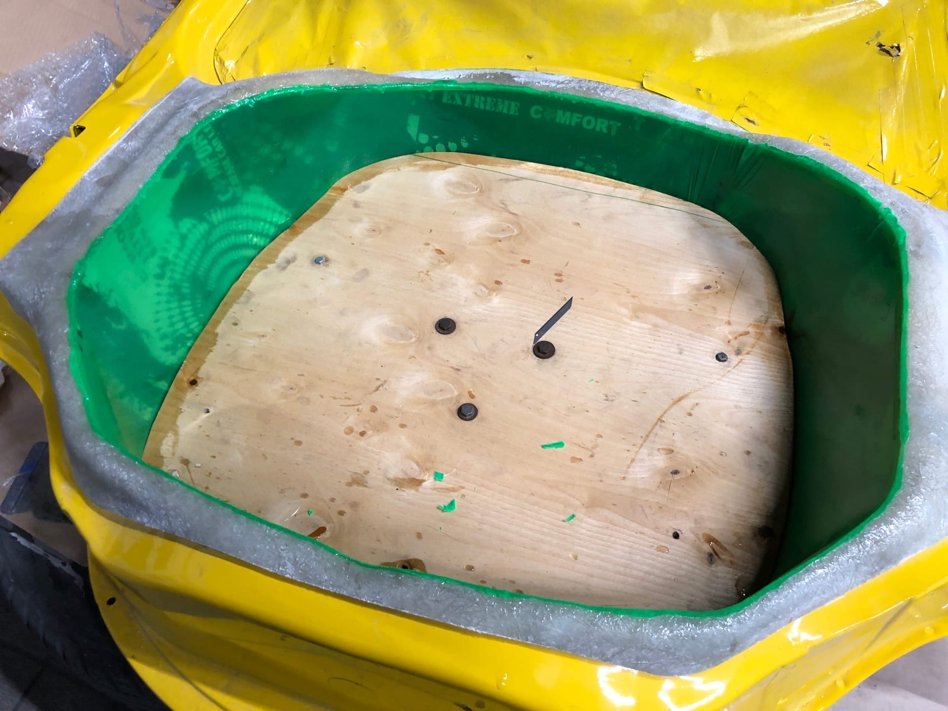 Вибро+шумка+начало аудиоподготовки — Isuzu VehiCross, 3,5 л., 2000 года ...