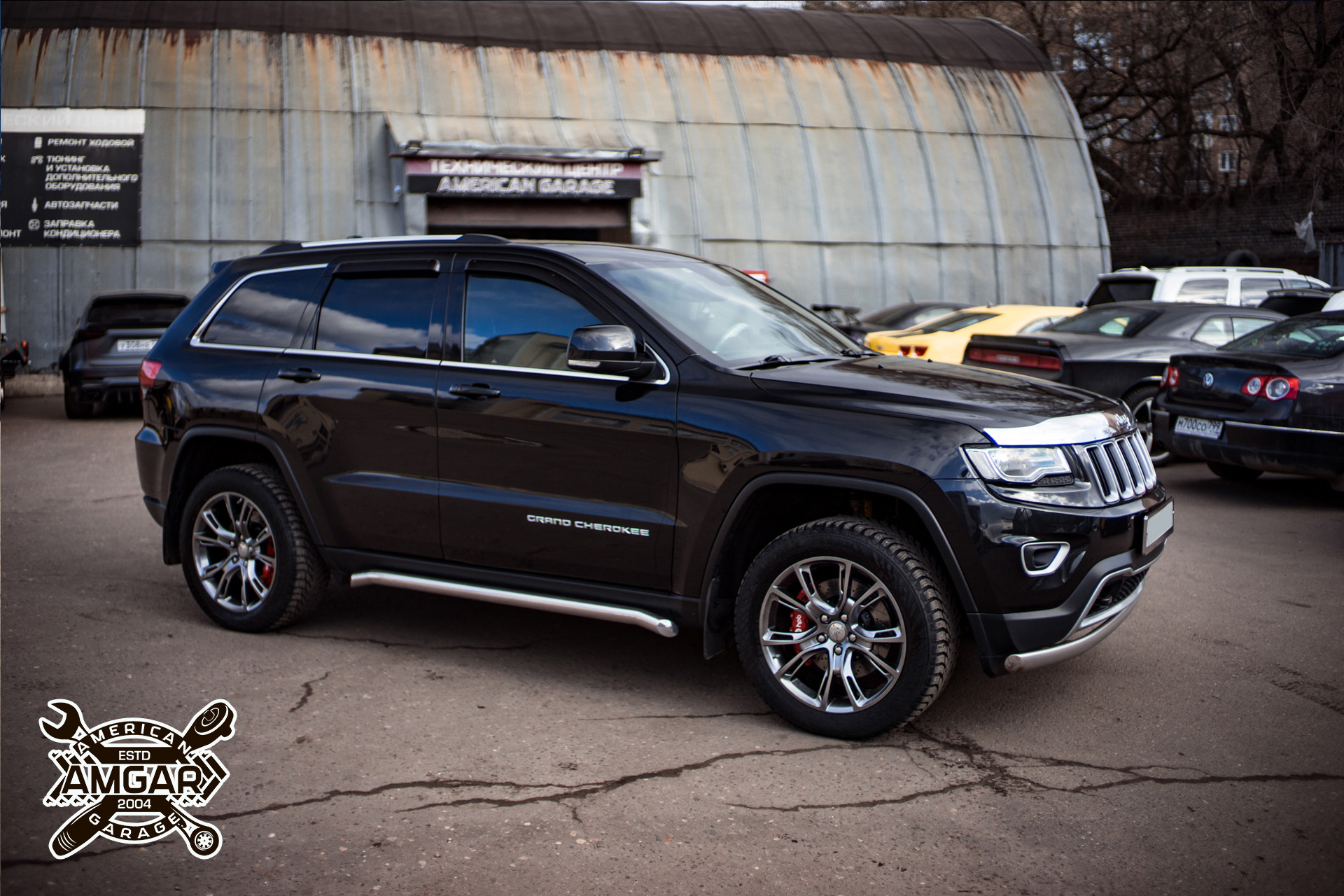 Jeep grand cherokee тормоза. Джип Гранд Чероки 2014 года сход развал.