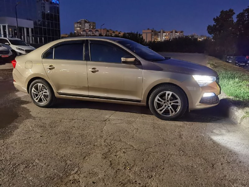 Фото в бортжурнале Skoda Rapid (2G)