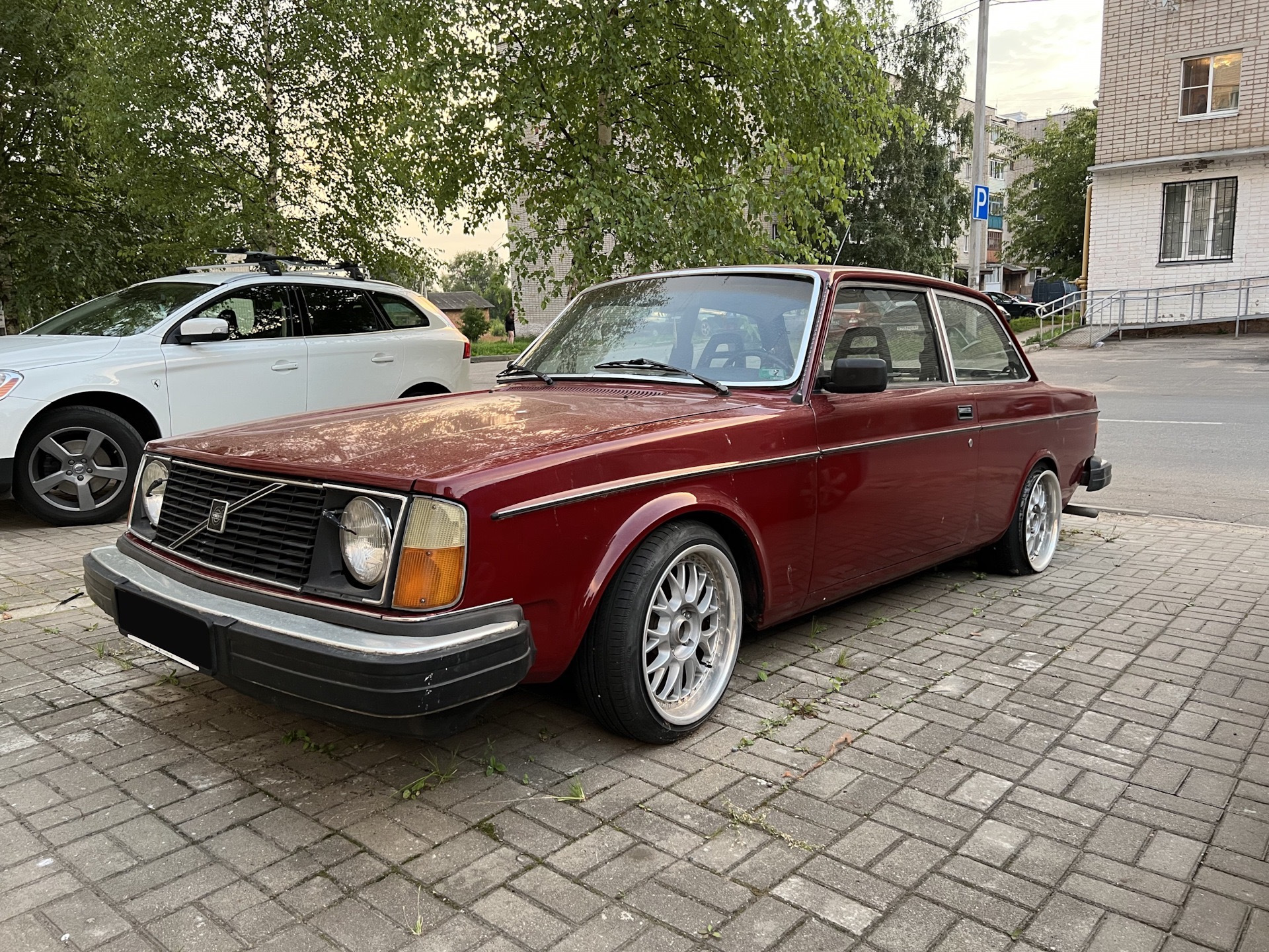 Поиск и покупка авто — Volvo 242, 2,1 л, 1980 года | покупка машины | DRIVE2