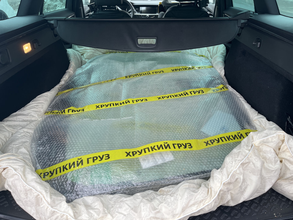 Лобовое перед установкой — Opel Insignia Sports Tourer (2G)