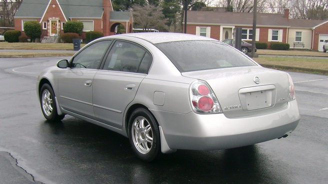 Nissan Altima 2005