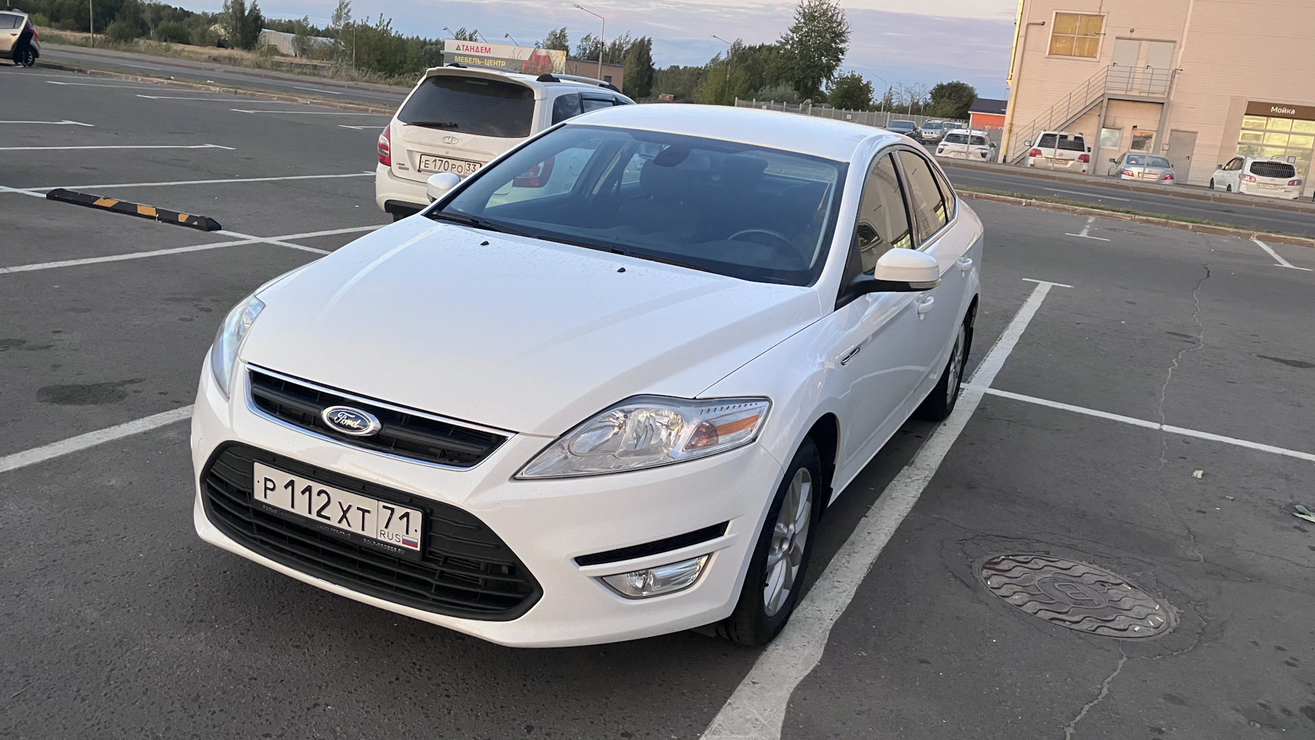 Ford Mondeo 2014 синий