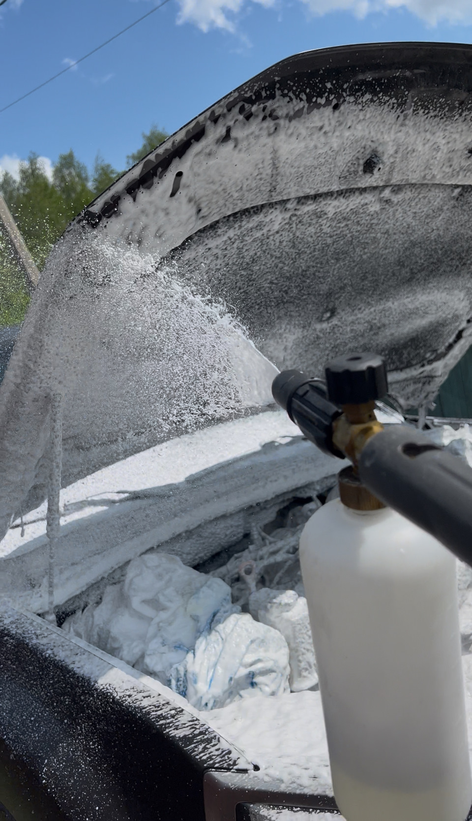 Photo from the logbook KIA Mohave (HM2)