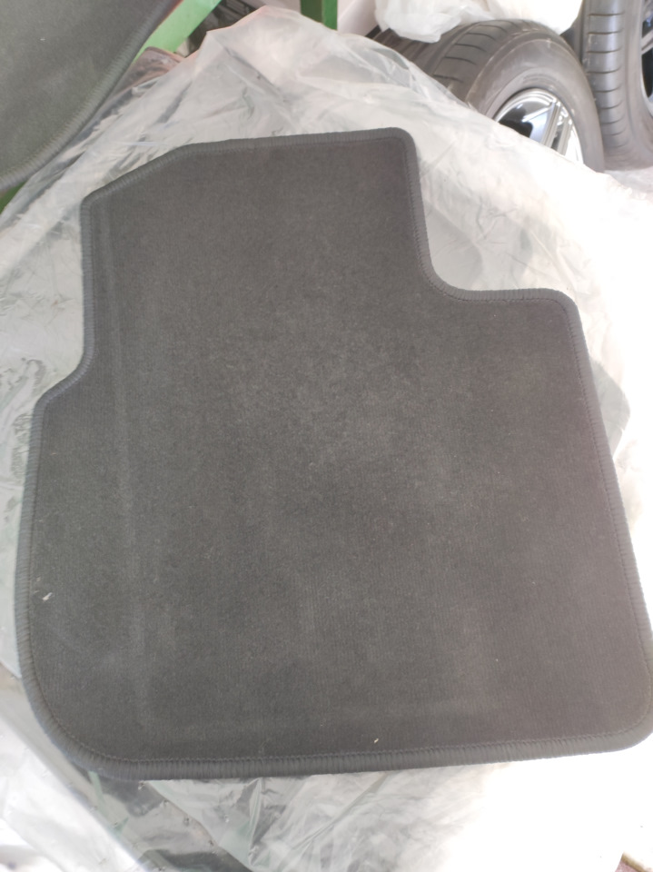 Ковры салона ворсовые VW Polo liftbeck/ Skoda rapid на Skoda Rapid (1G ...