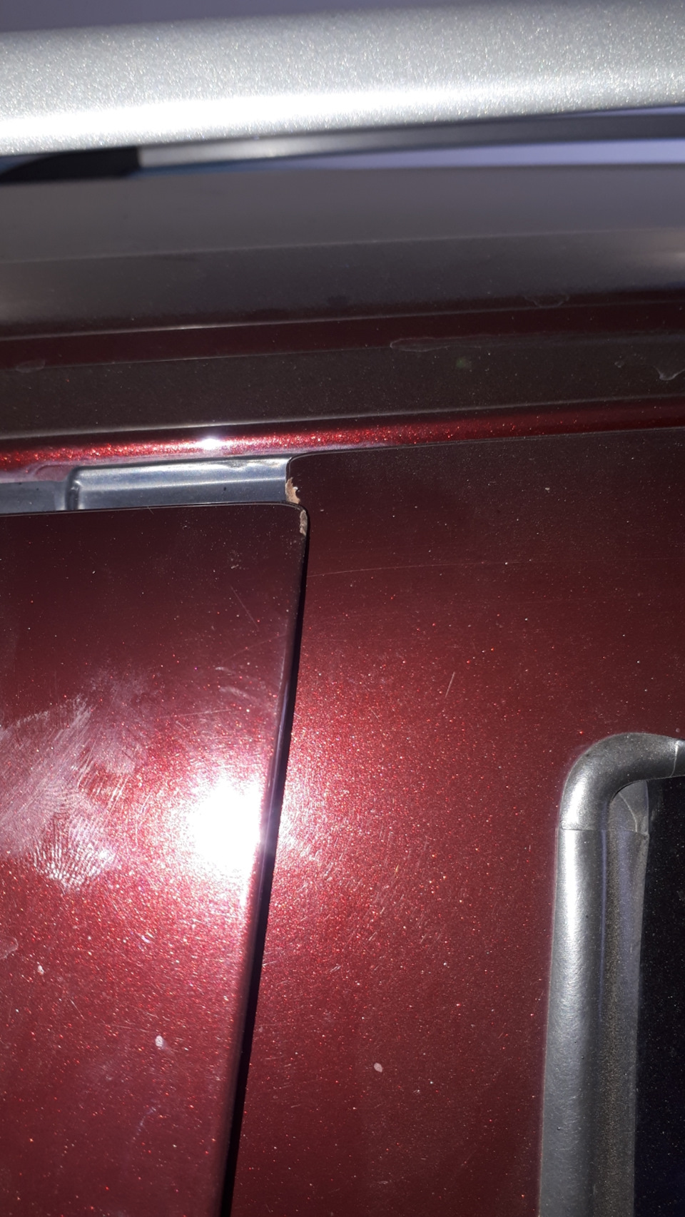 Провисание дверных петель. — Lada Приора универсал, 1,6 л, 2012 года ...