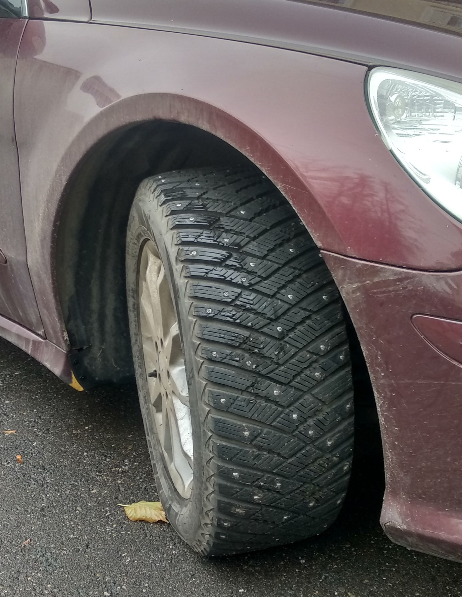 Goodyear UltraGrip Ice Arctic SUV 255/55 R18 — Mercedes-Benz R-Class ...