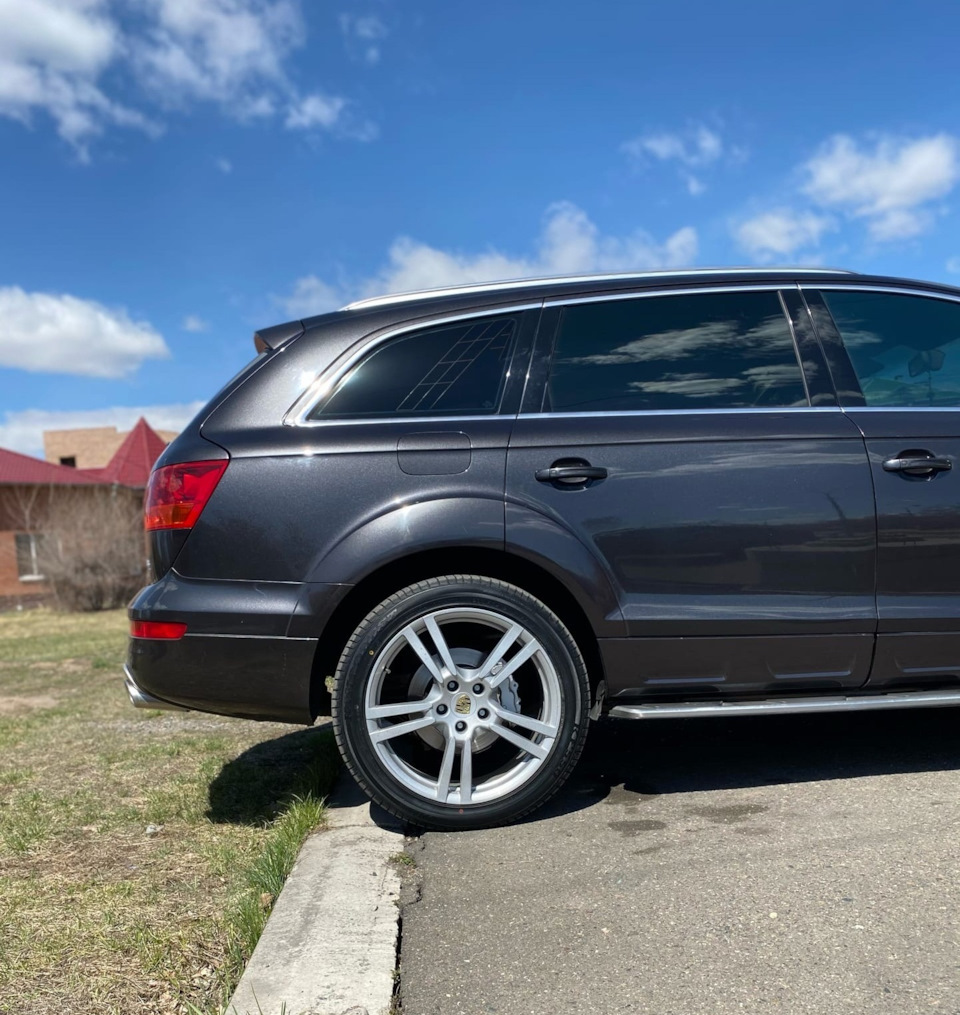 Фото в бортжурнале Audi Q7 (1G)