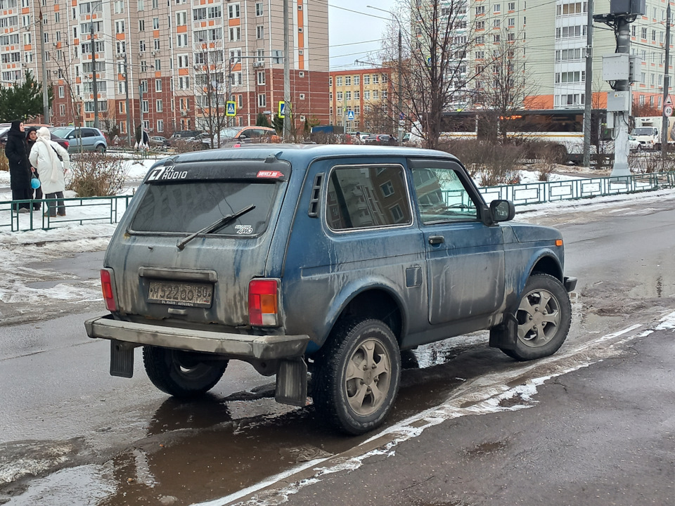 338 — ремвставка крышки багажника Нива 21213 — Lada 4x4 3D, 1,7 л, 2017 ...