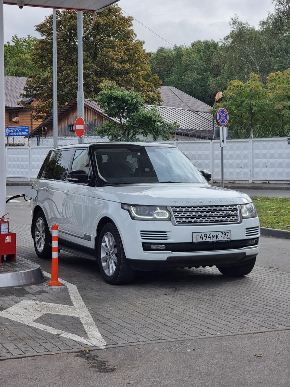 Забираю машину в Москве — Land Rover Range Rover (4G), 4,4 л, 2013 года | покупка  машины | DRIVE2