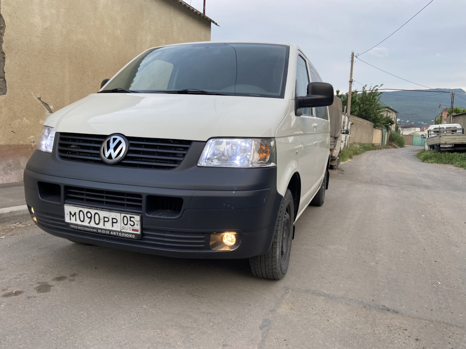 Покрашен, собран. Про ОПТИКУ! — Volkswagen Transporter T5, 1,9 л, 2008 ...
