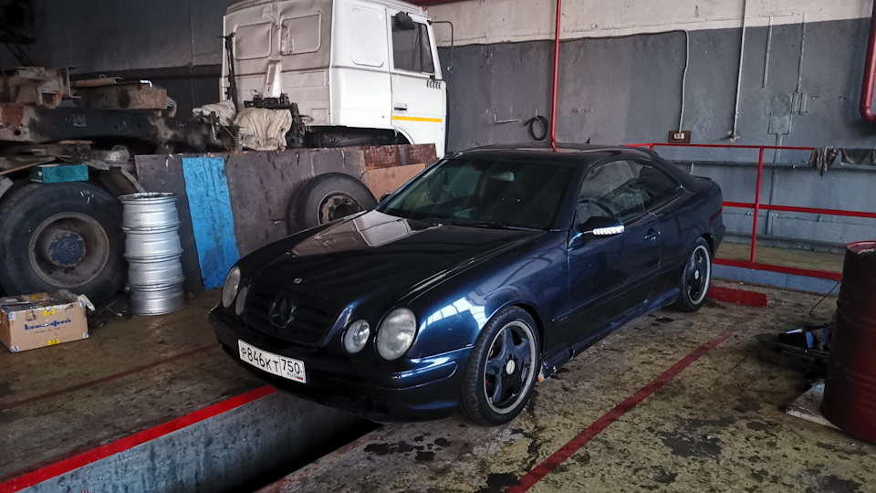 Расшифровка Вина / комплектация — Mercedes-Benz CLK (W208), 3,2 л, 1998 ...