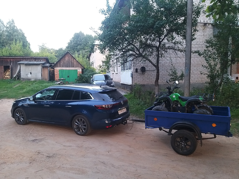 Фото в бортжурнале Renault Megane IV