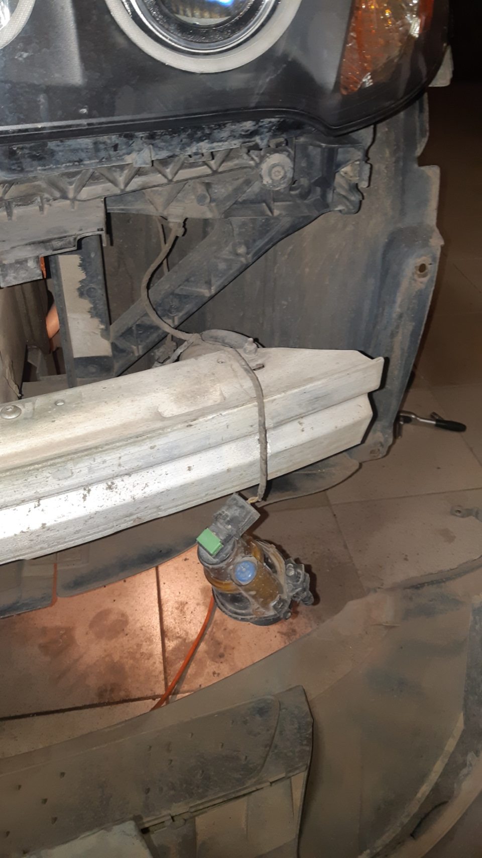 Фото в бортжурнале BMW X3 (E83)