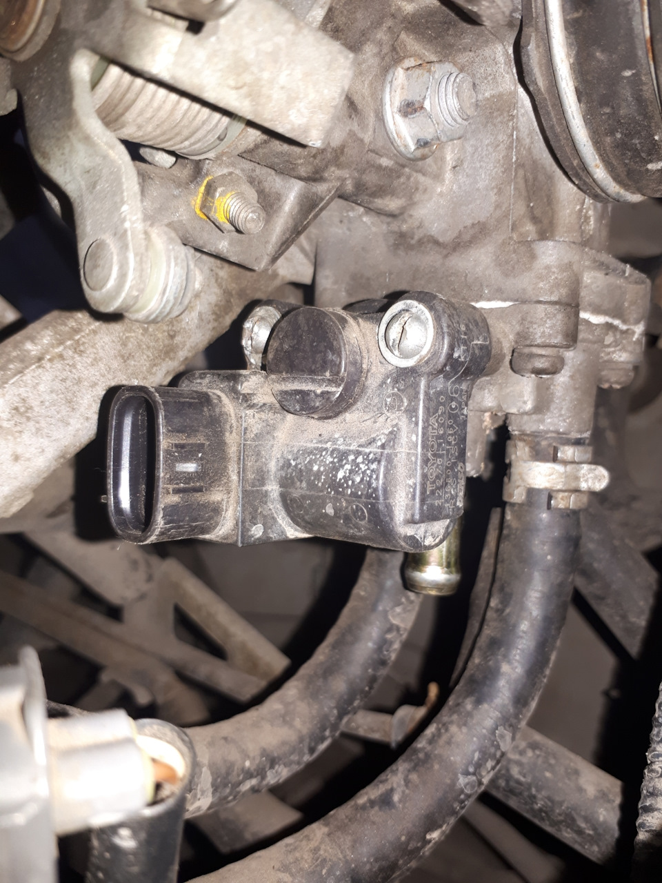 Не стабильные обороты — Toyota Corolla (110), 1,6 л, 1998 года | своими ...