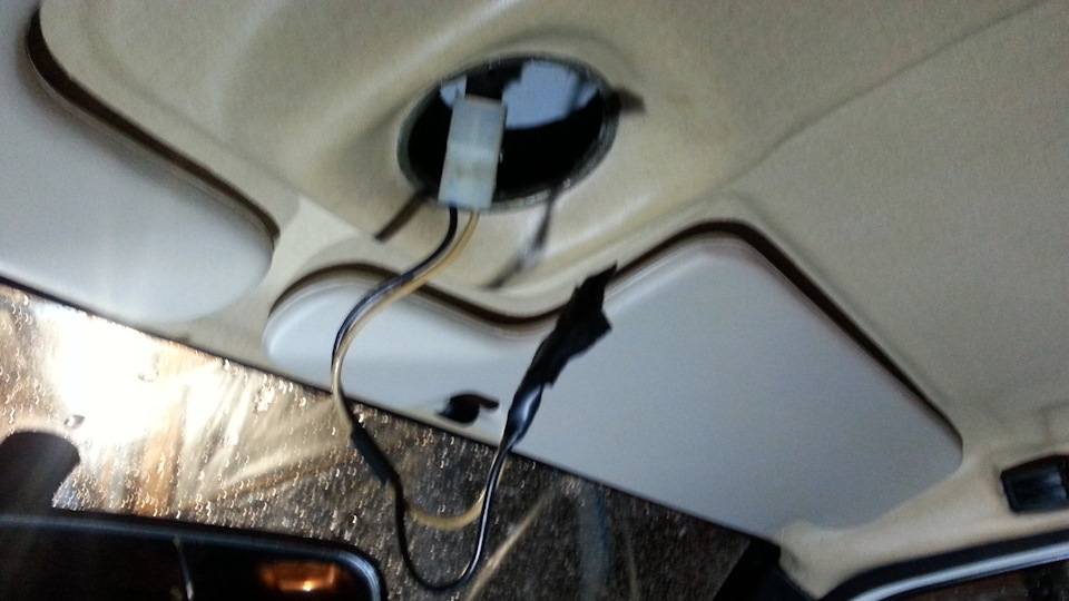 Замена плафона переднего освещения — Lada 2109, 1,5 л, 1998 года ...