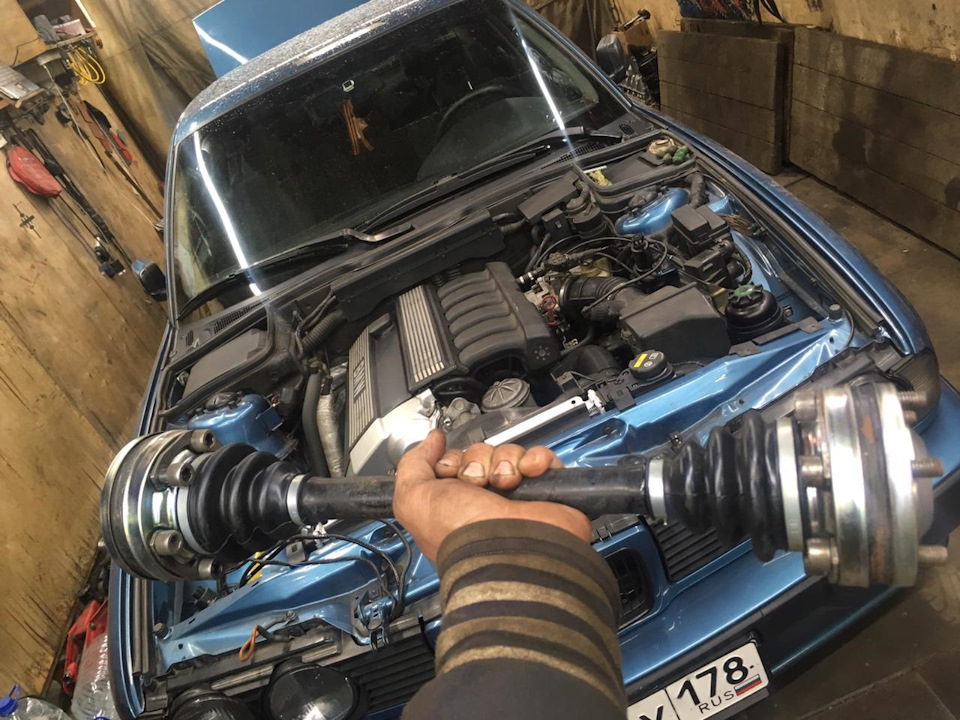 YAAAAgFuJuA-960.jpg