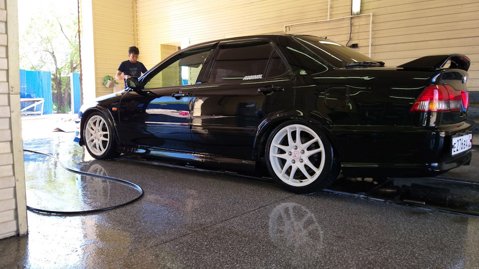 Honda Accord SIRTанутый