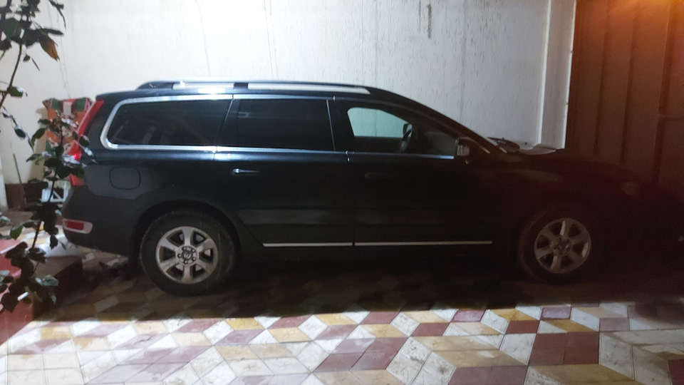 Volvo XC70 Dagestanian