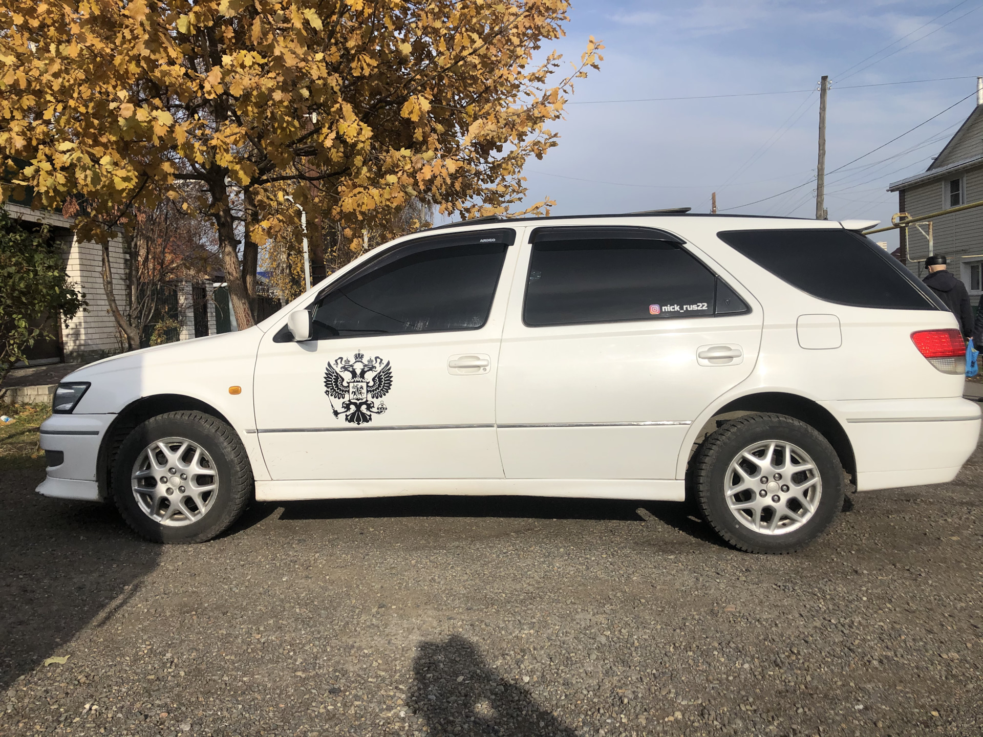 Тойота ардео. Toyota Vista Ardeo 2.0 at, 1998,. Тойота Виста Ардео. Toyota Vista Ardeo диски. Vista Ardeo Рестайлинг.