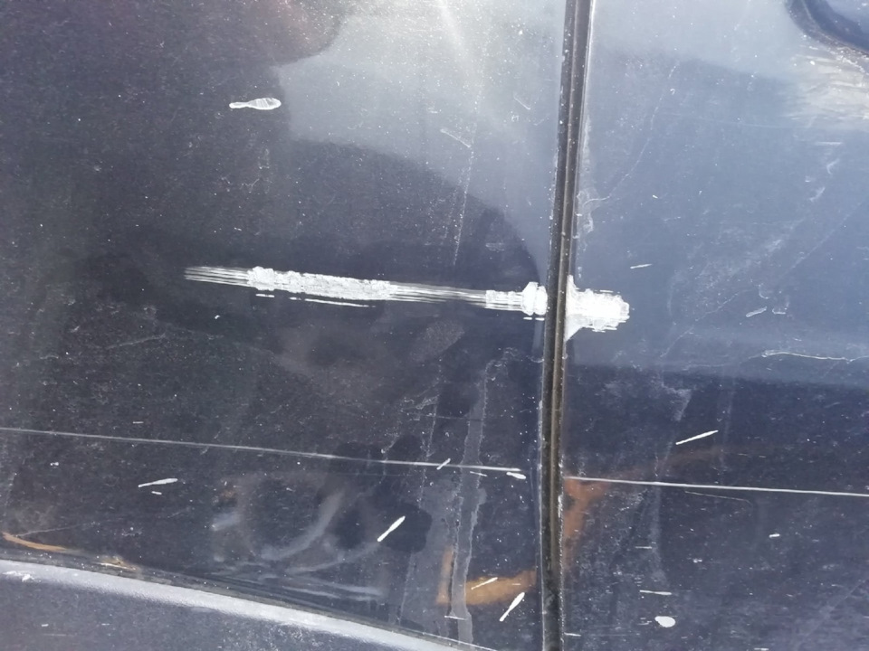 подкрашивание сколов аэрографом — Volvo XC90 (1G), 2,5 л, 2006 года ...