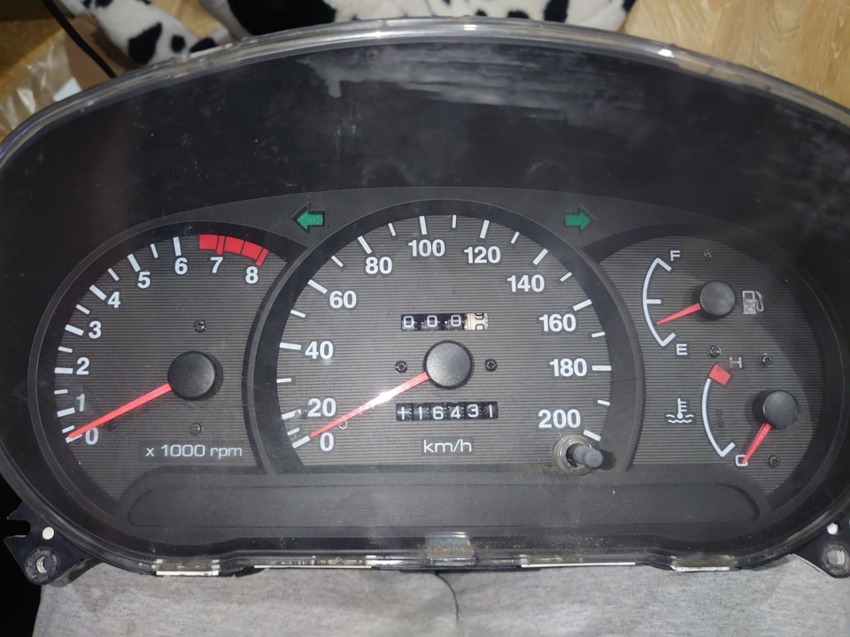 Замена шкал панели приборов и пересвет — Hyundai Accent (2G), 1,5 л ...