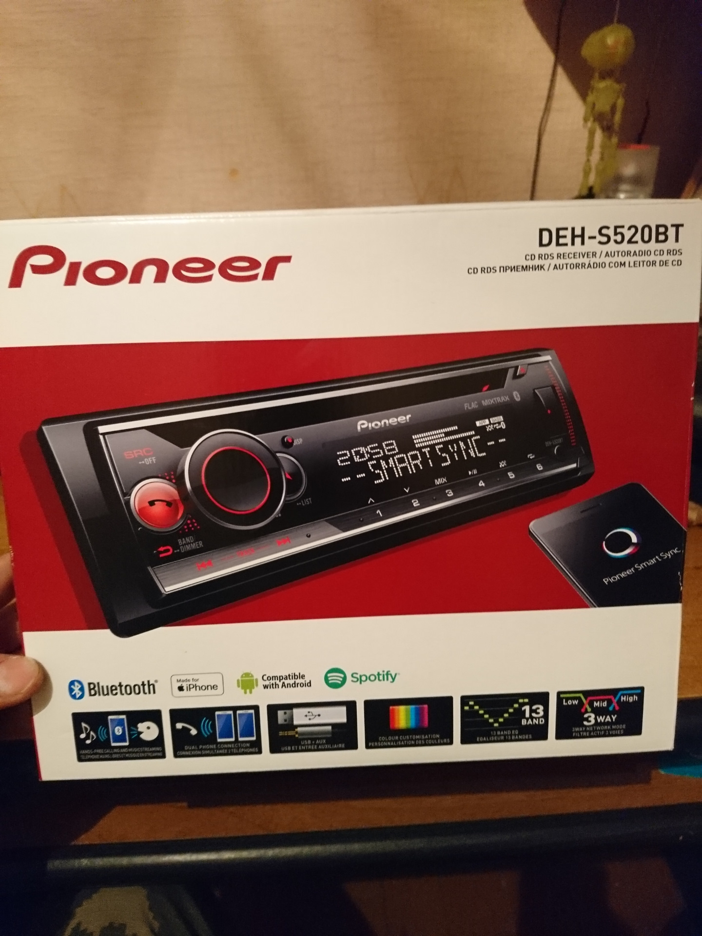 Pioneer отзывы. Пионер 520 BT. Магнитола Пионер 520вт. Мафон Пионер 520. Пионер 520бт процессорный.