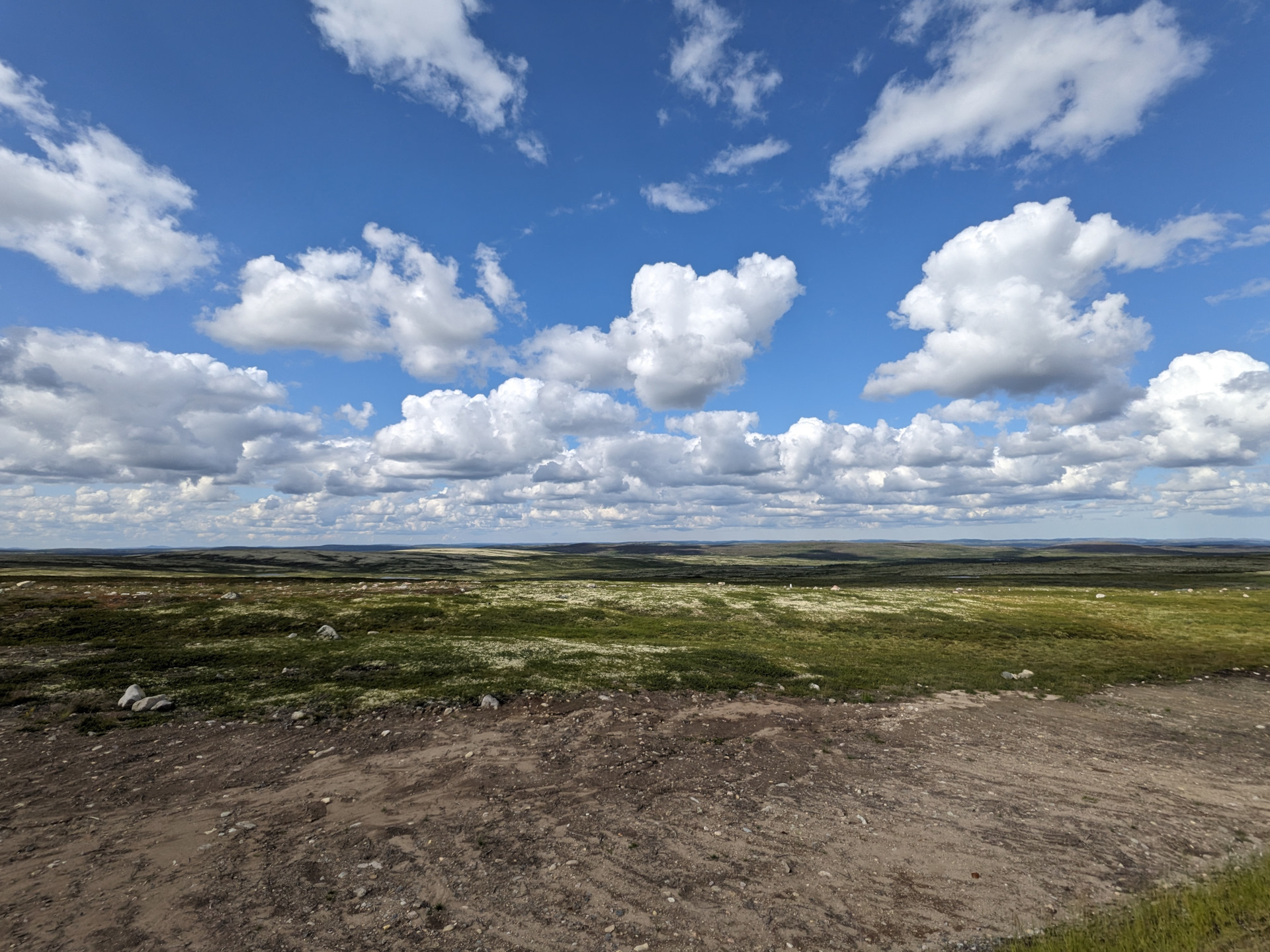 Тундра село Никольское