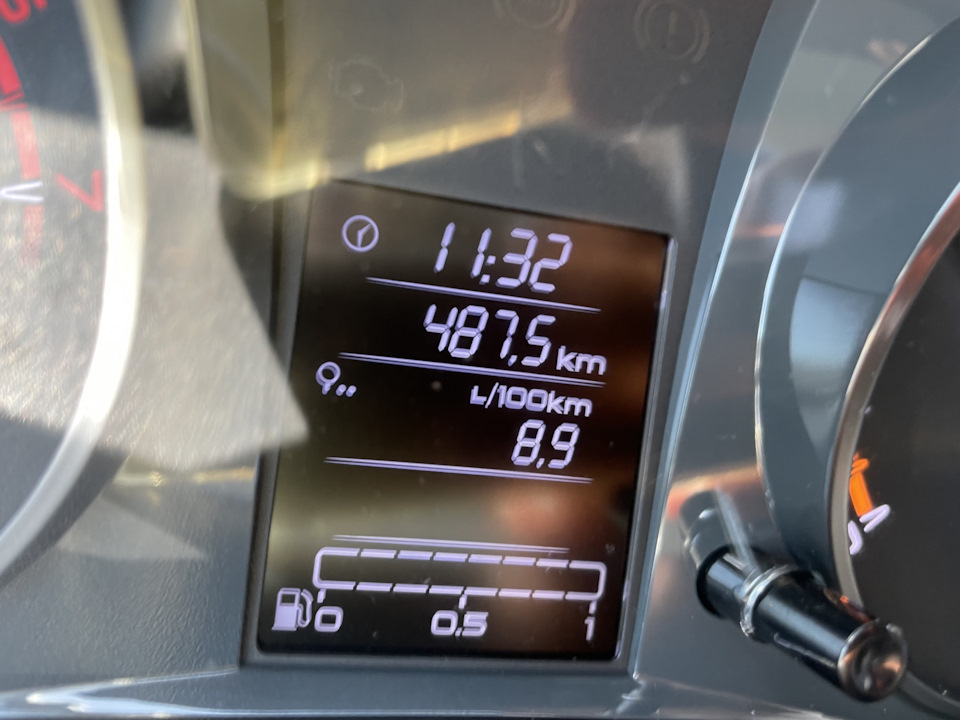 АЗС «Союз» Пенза ч.2 — Lada Гранта Лифтбек (2-е поколение), 1,6 л, 2021 ...