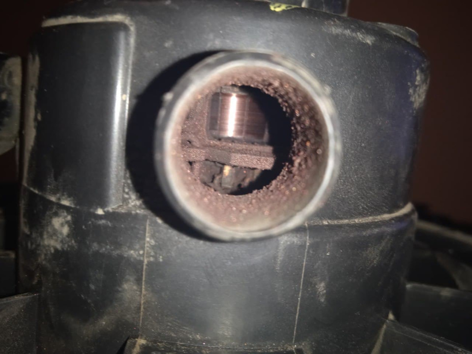 Накаркал. Умер моторчик печки, но не одна печка при ремонте не ...