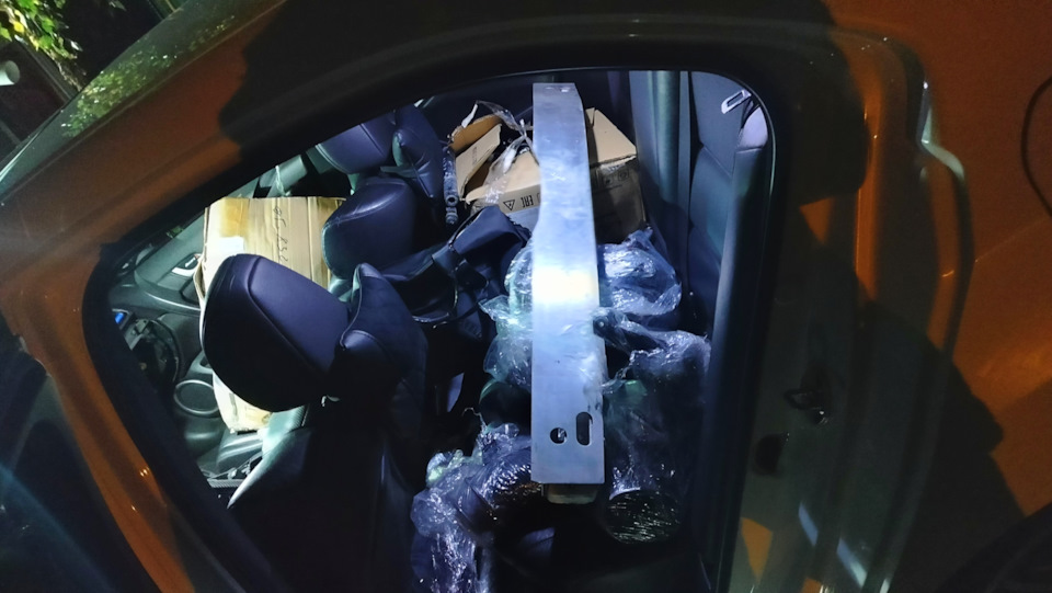 5. Почти полный салон. — Honda Accord (8G)