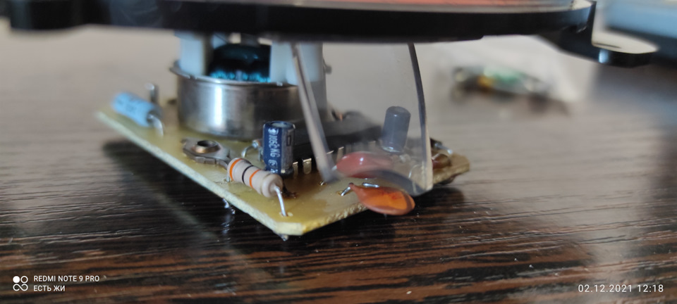 Неверные обороты и неисправность тахометра, ремонт. 5efe ae100 110 ...