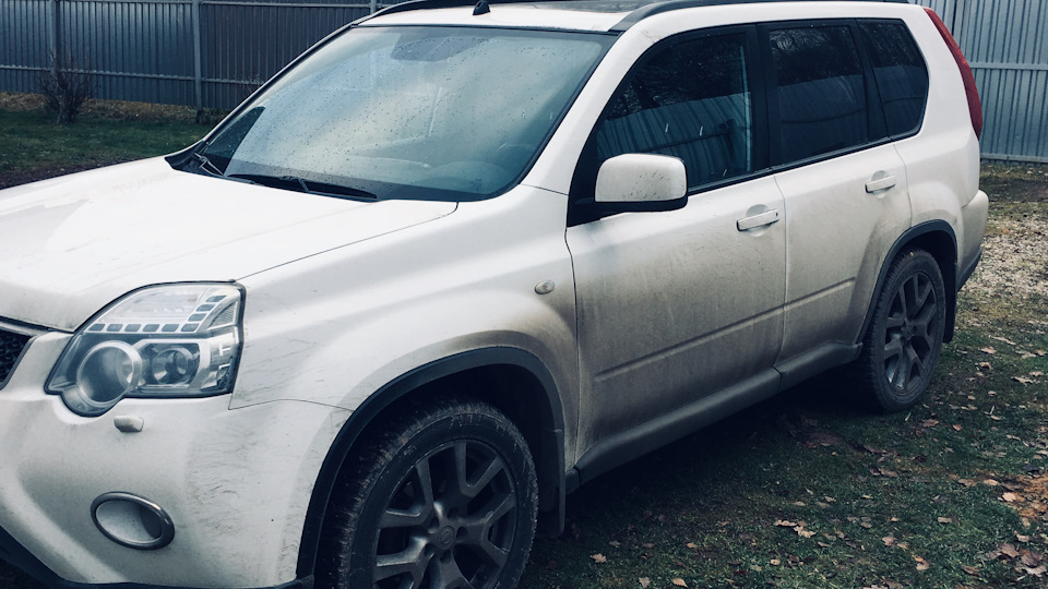 Лампа ближнего света! — Nissan X-Trail II (t31), 2 л, 2011 года ...