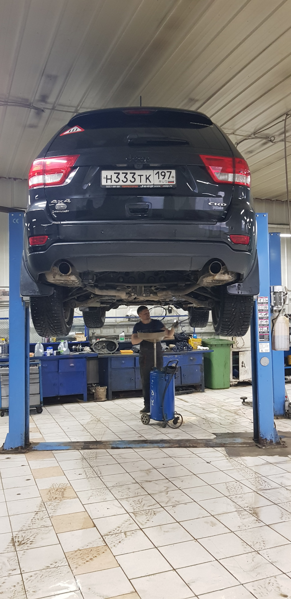 Фото в бортжурнале Jeep Grand Cherokee (WK2)