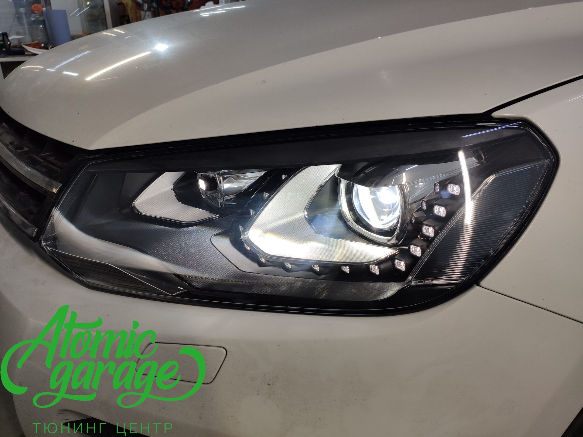 Фары touareg nf. Стекло фары vw touareg nf. стекло фары touareg nf. туарег nf 2012 стекла фар. стекло на фару туарег 2012.