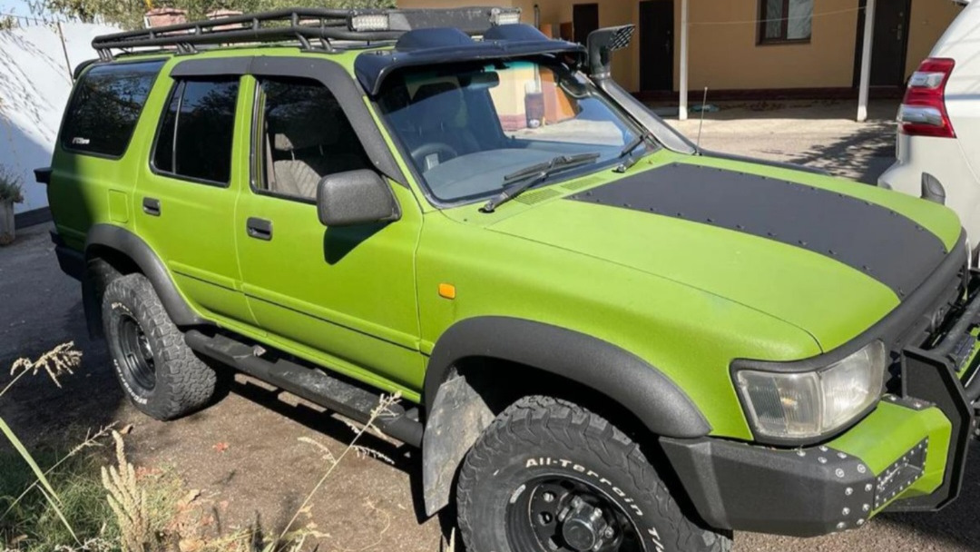 Toyota Hilux Surf 1994