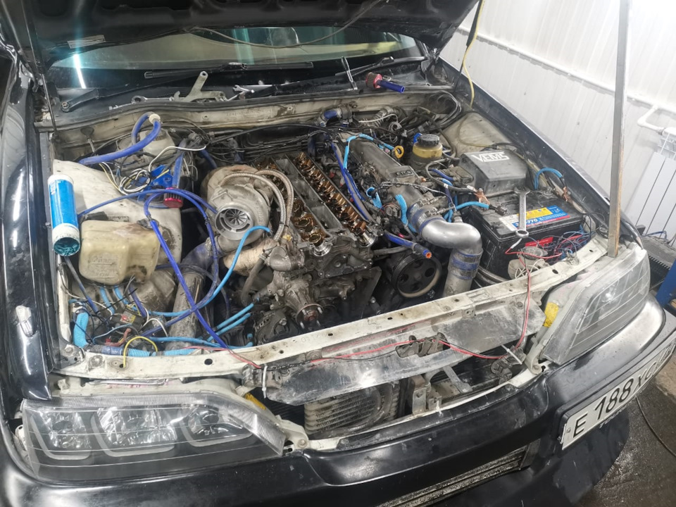 Фото в бортжурнале Toyota Cresta (100)