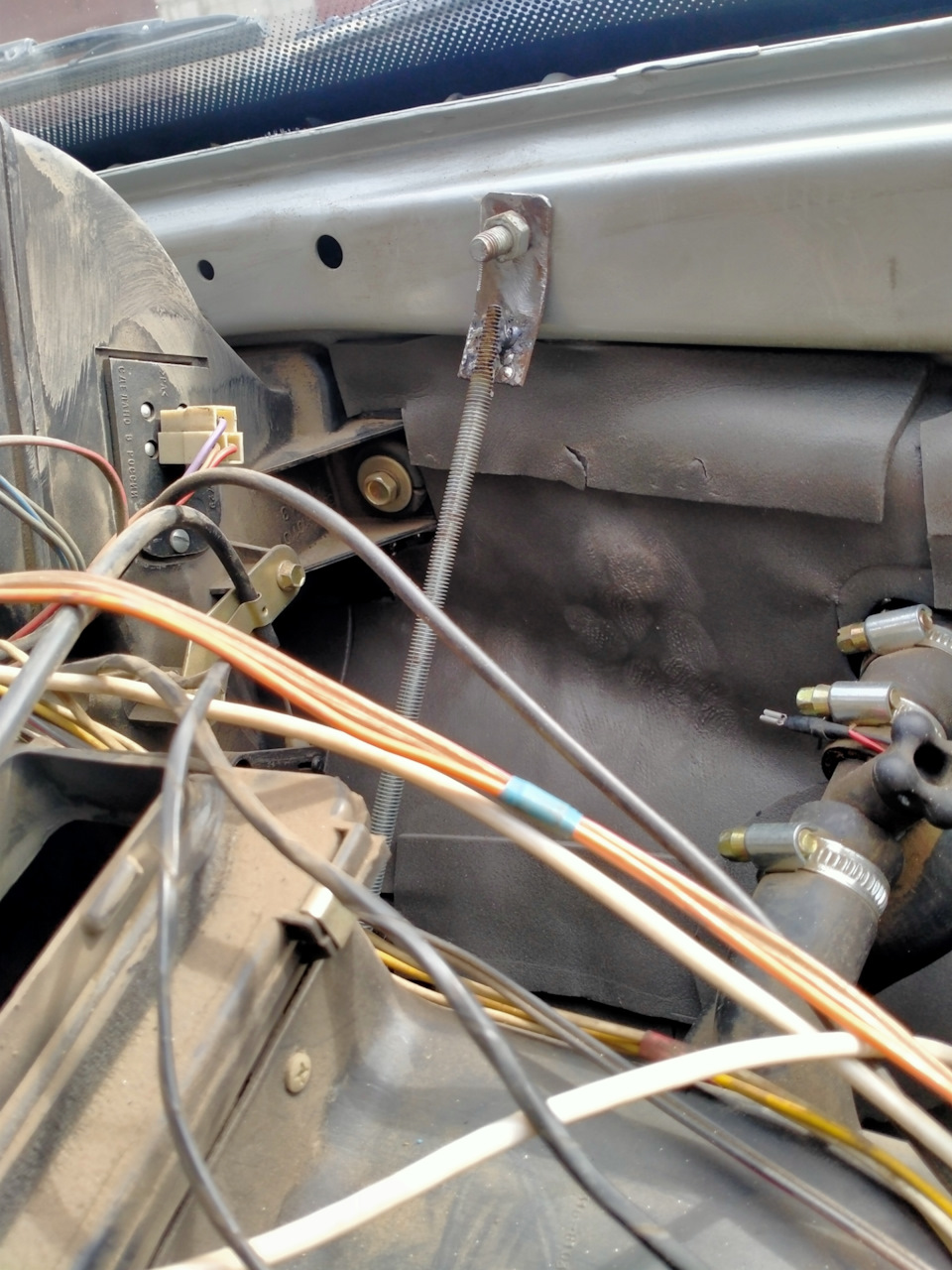 Чтобы печка не болталась — ГАЗ Соболь, 2,4 л, 2007 года | кузовной ...