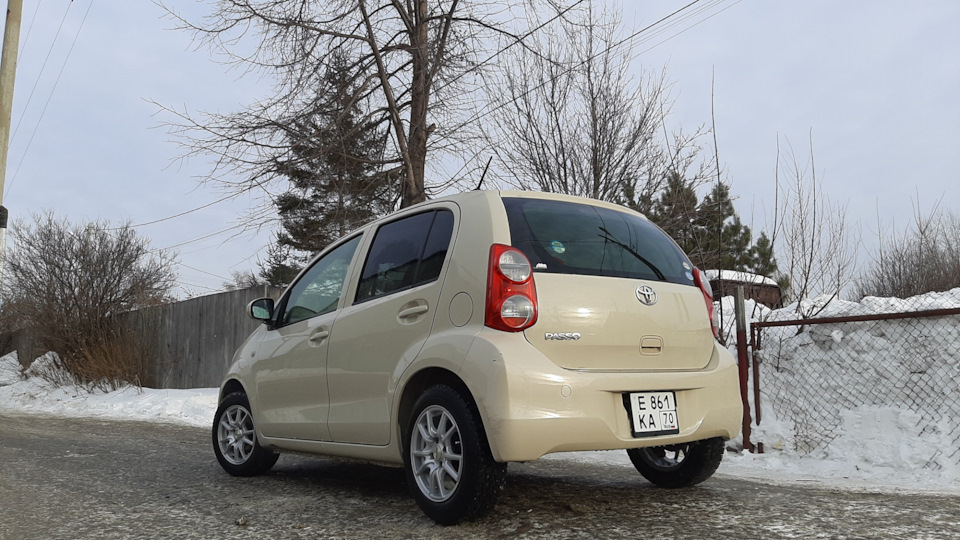 Toyota passo 2017. Toyota paseo. Toyota passo i (c10). Тойота пассо хана плюс. Toyota paseo 1999.