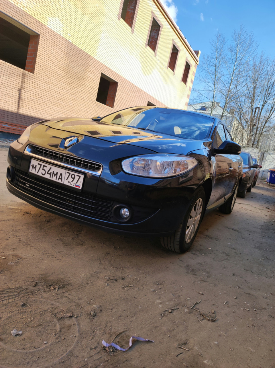 Я тебя не продам — Renault Fluence, 1,6 л, 2011 года | продажа машины |  DRIVE2