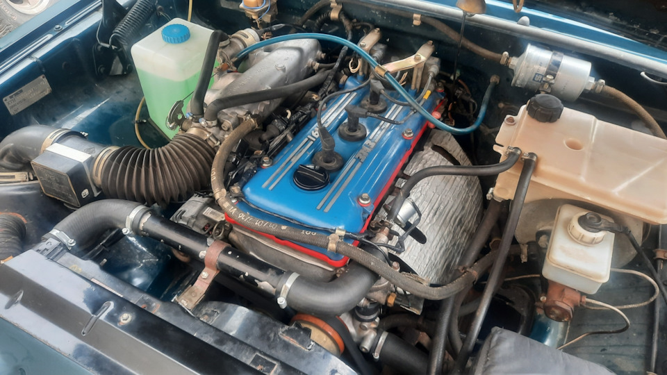 Замена прокладки под головкой — ГАЗ 3110, 2,3 л, 2001 года | своими ...