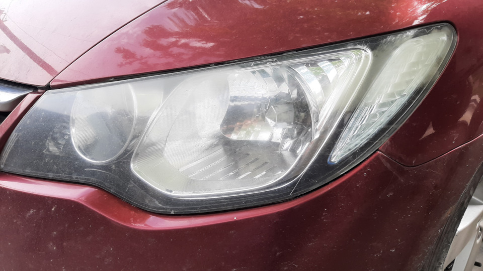 Покрыл фары лаком — Honda Civic 4D (8G), 1,8 л, 2008 года | своими ...