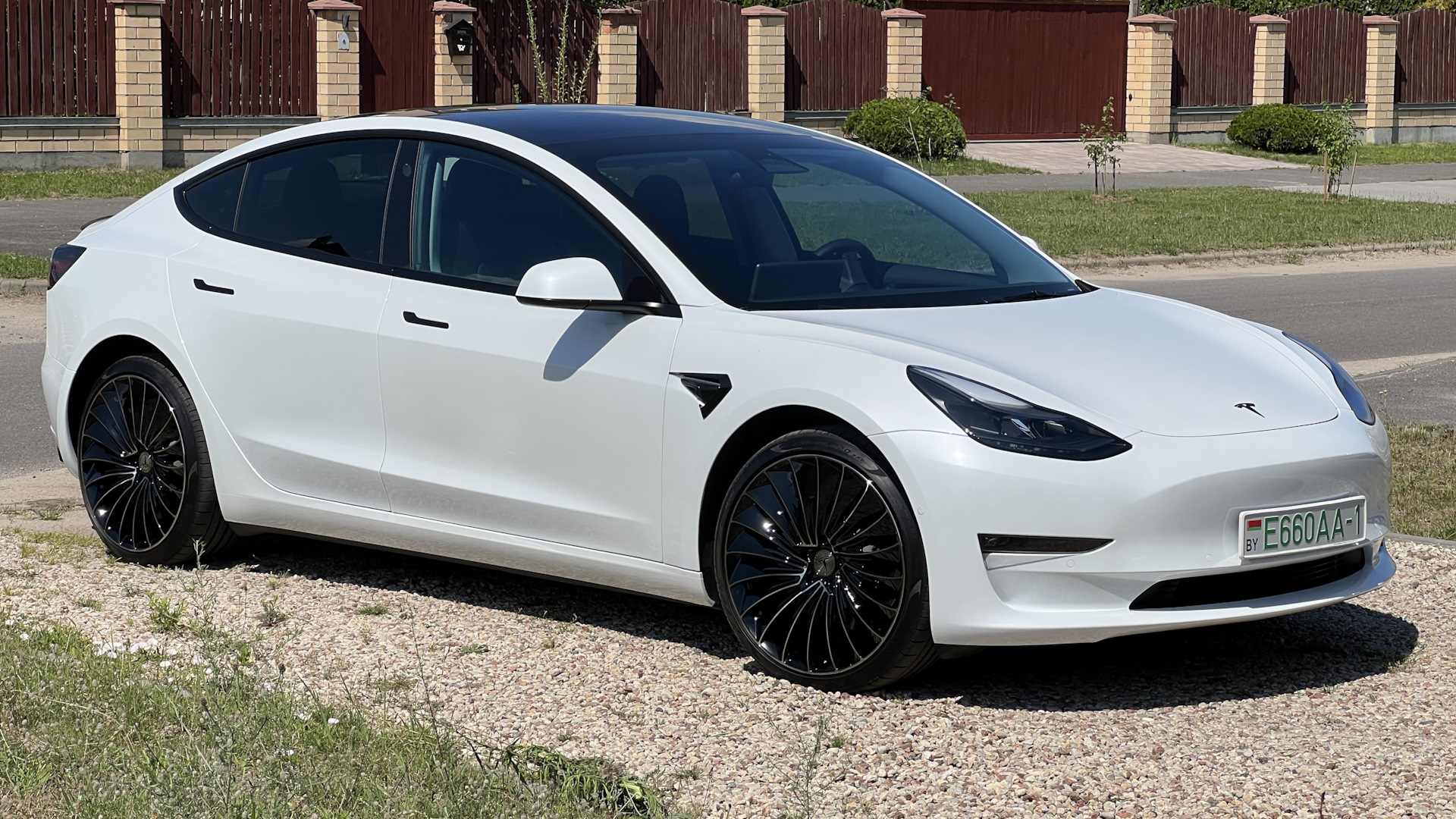 Продажа Tesla Model 3 2022 (электро, ) — с историей обслуживания — DRIVE2.RU