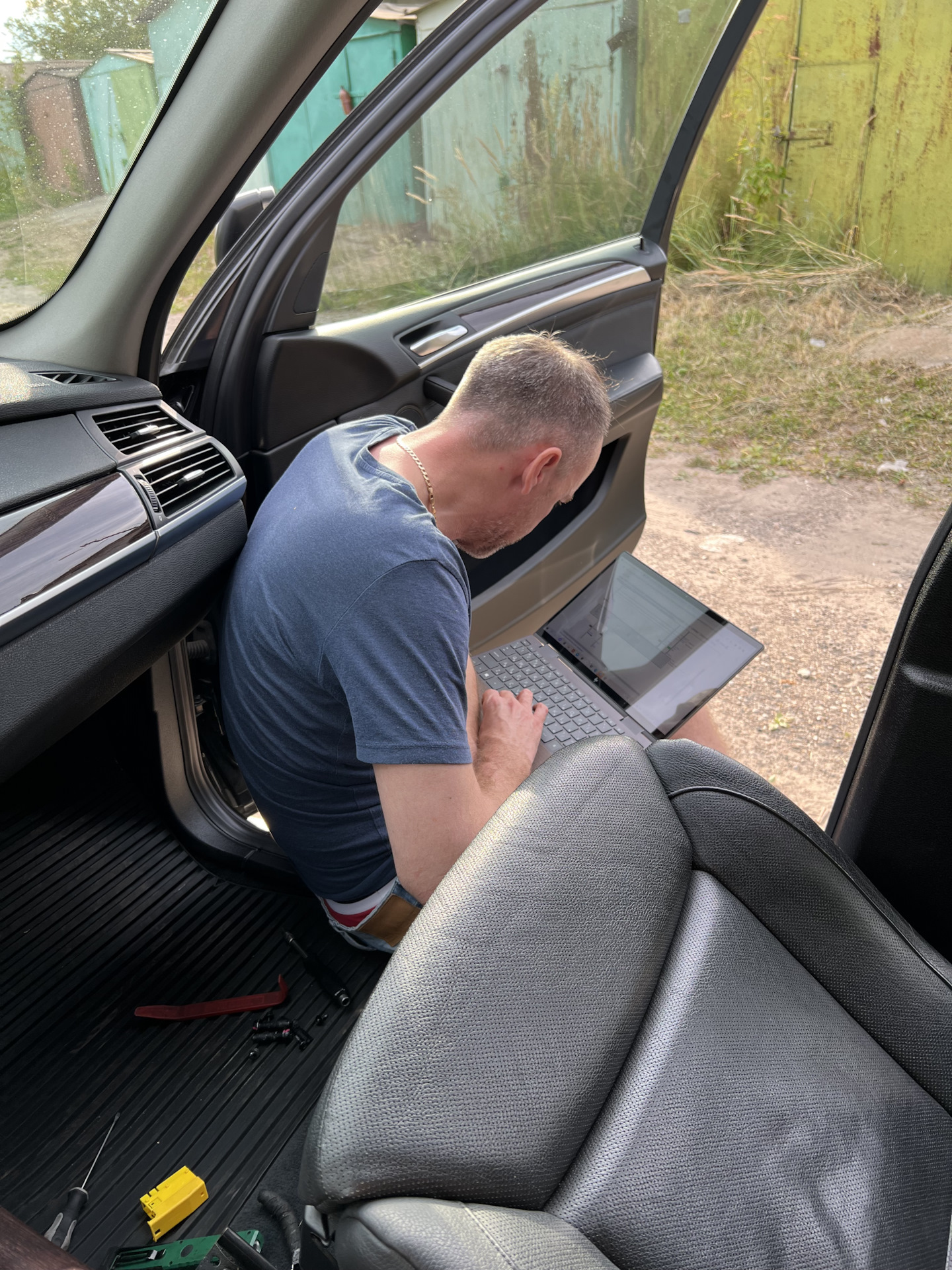 Комфорт салон с япы — BMW X5 (E70), 3 л, 2012 года | тюнинг | DRIVE2