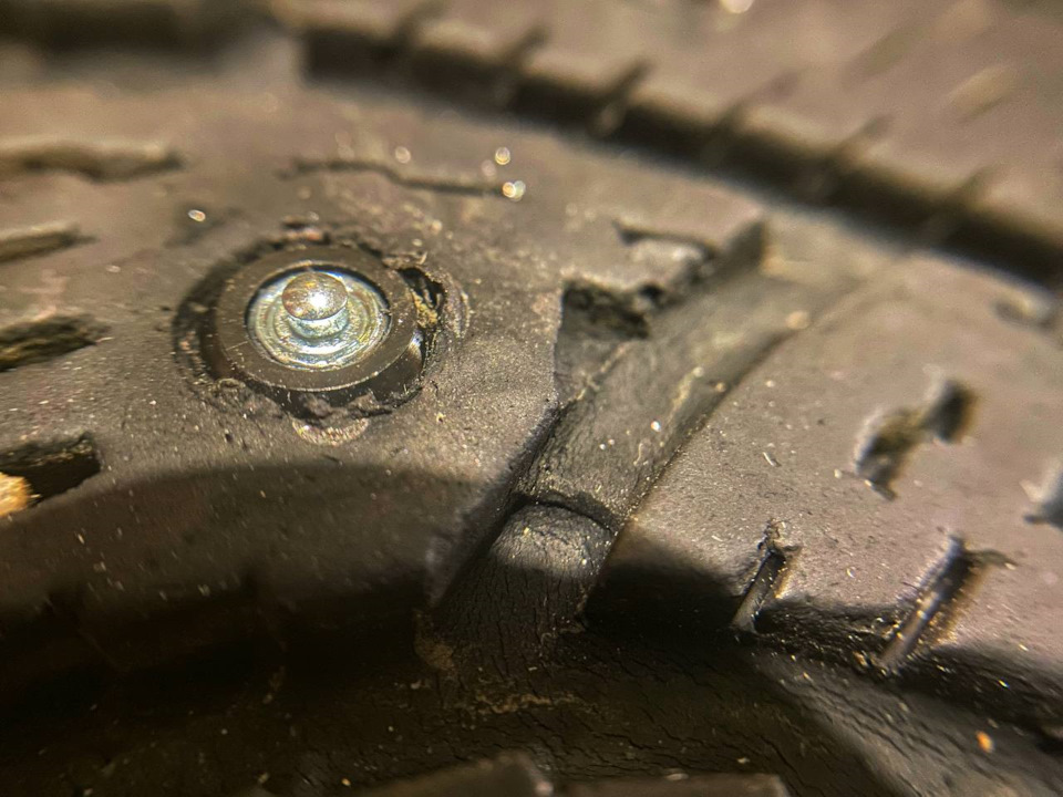 . — Renault Logan (2G)