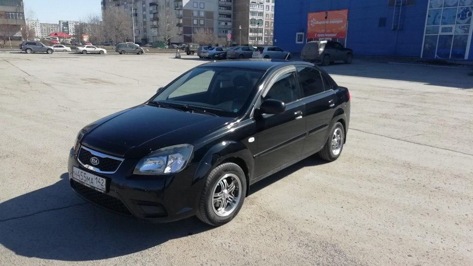 Замена топливного фильтра — KIA Rio (2G), 1,4 л., 2011 года ...
