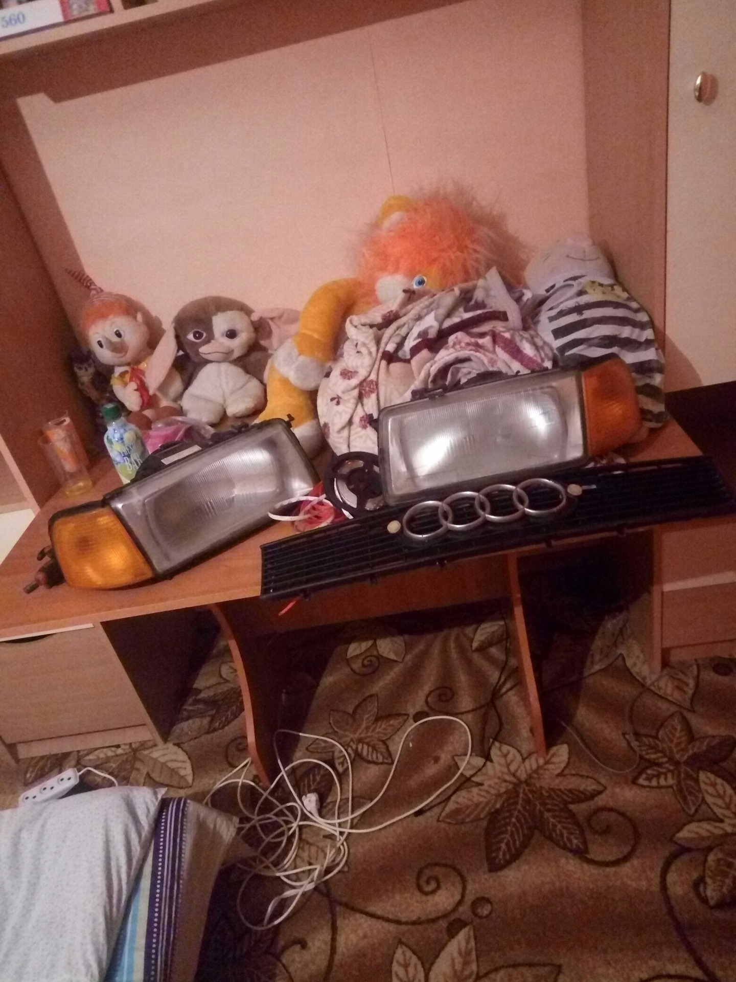 Установка американок и светодиодной ленты в фары Ауди 80б3 — Audi 80 ...