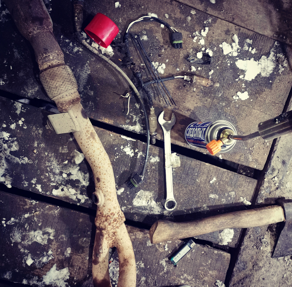 Установка мех. обманки датчика кислорода. — Opel Omega B, 2 л, 1996 ...